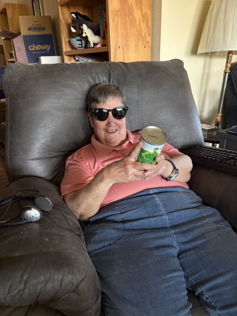 Me reading the nutrition label on an asparagus can